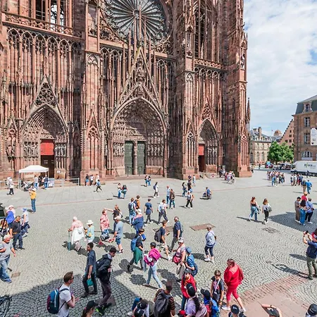 La Place De La Cathedrale - Superbe Appt Face A La Cathedrale Apartamento *